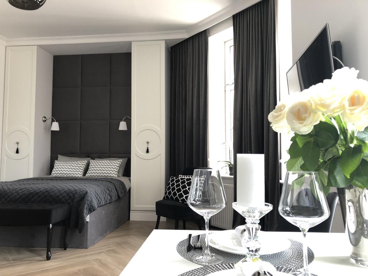Apartament 51 Z Miejscem Parkingowym Torun Luaran gambar