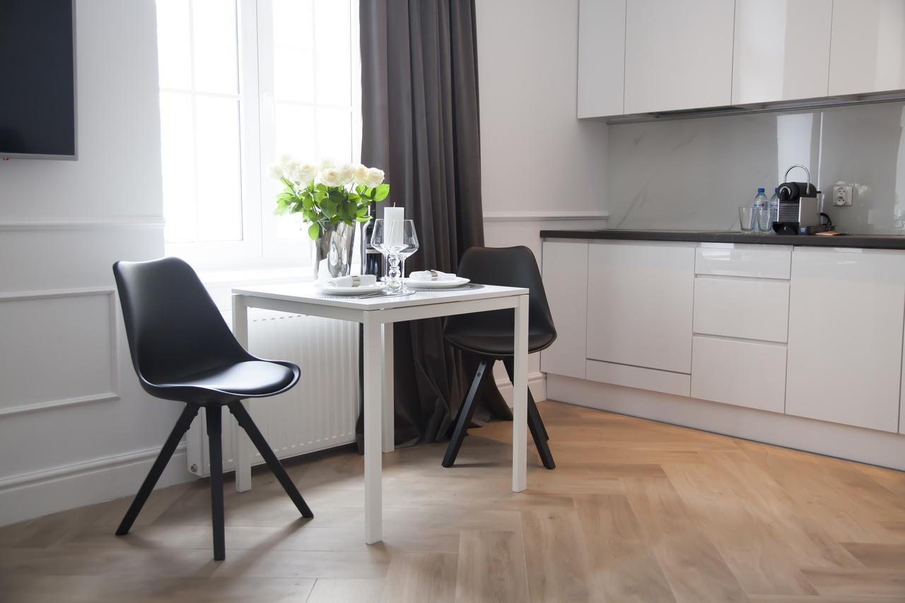 Apartament 51 Z Miejscem Parkingowym Torun Luaran gambar